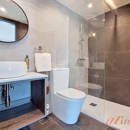 מלון A St Julians - Adults Only 3*